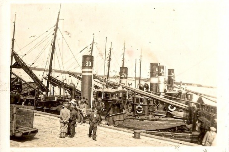 Herring drifters at Stronsay Pier