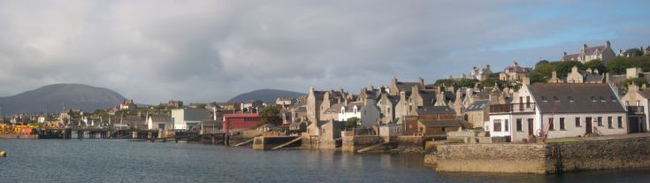 Stromness seafront from the pier