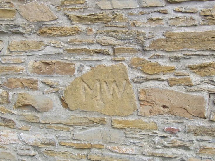 Mason's mark  - or vandalism?