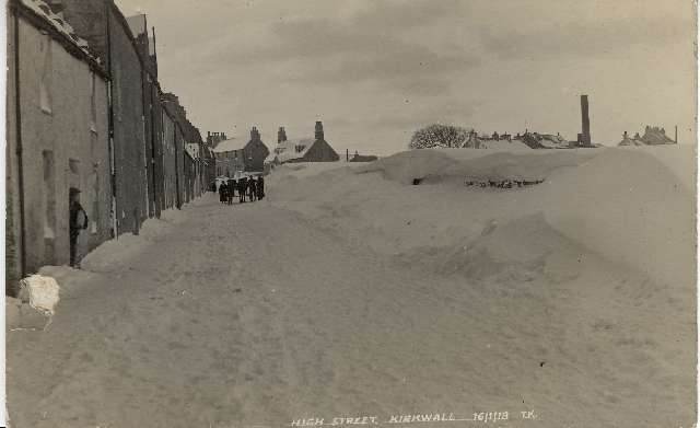 High Street in the snow, 1918