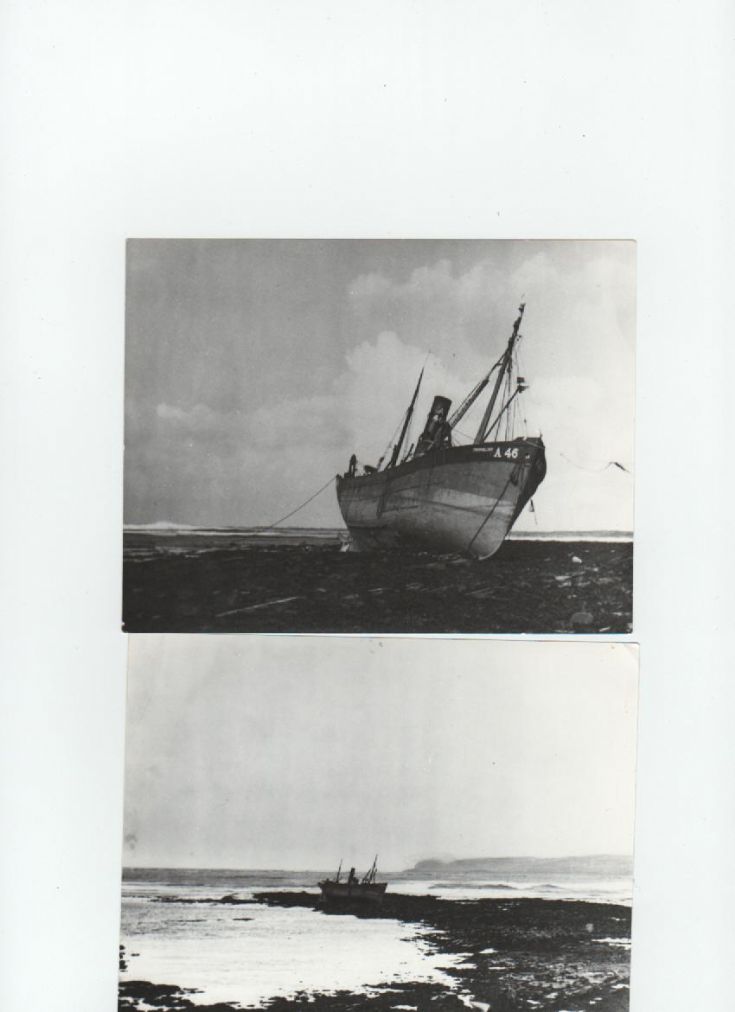 Stratheliot ashore at Salwick Hoy