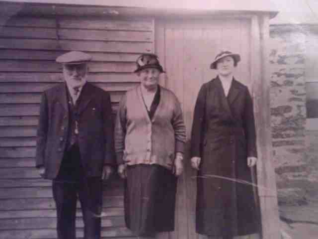 Great Grandad and gran and unknown lady