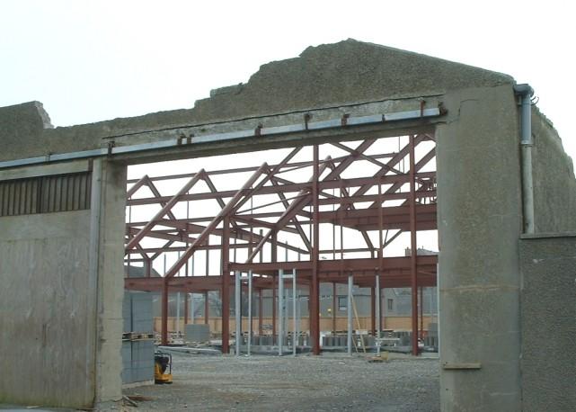 Construction of new library 3/4