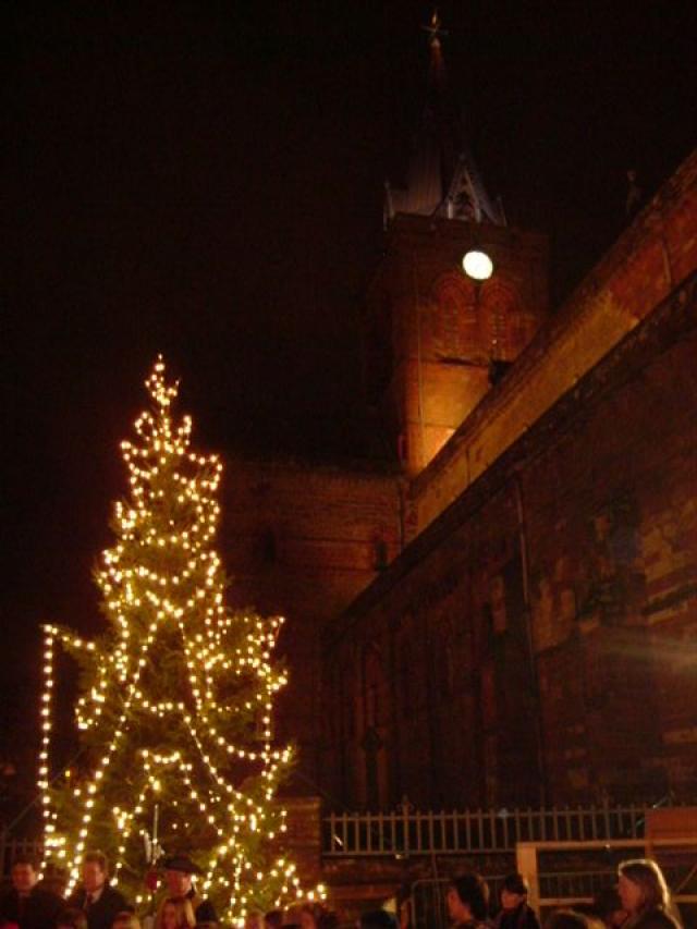 Broad Street Christmas tree