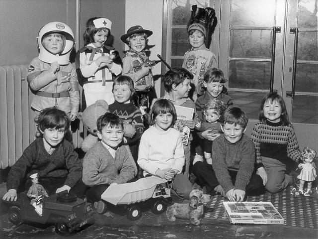 P2(?) Kirkwall Primary School, 1973