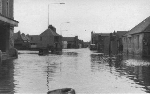 Flood on Junction Road