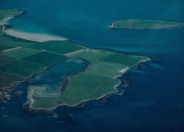 Holm of Huip from the air