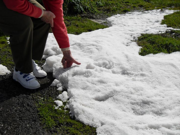 Snow, 20th May 2009