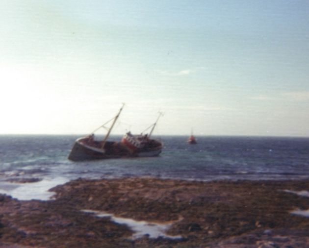 Boat aground off Eday