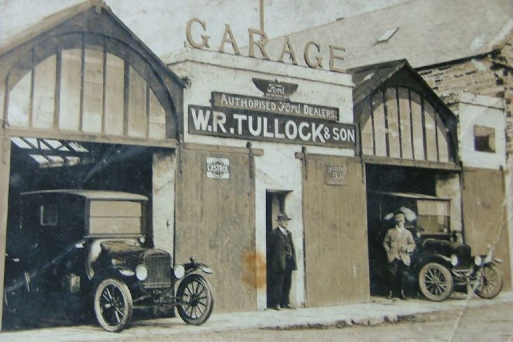 Tullock's Garage