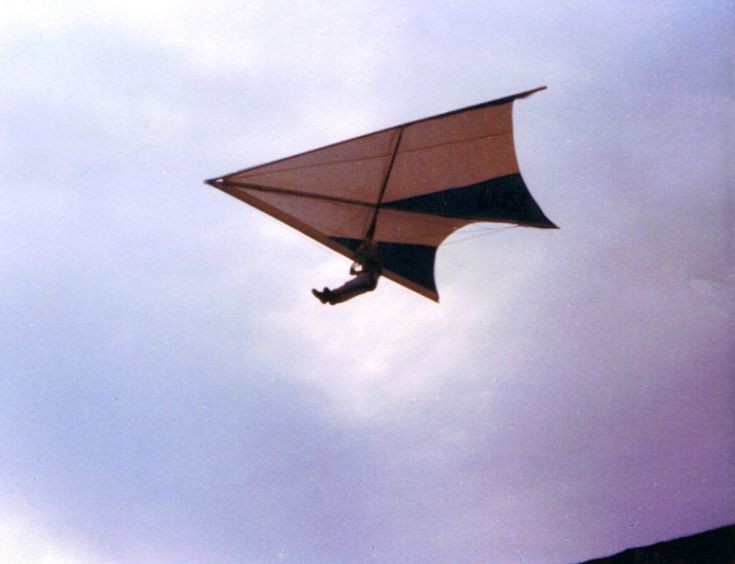 Hang Gliding on Wideford Hill