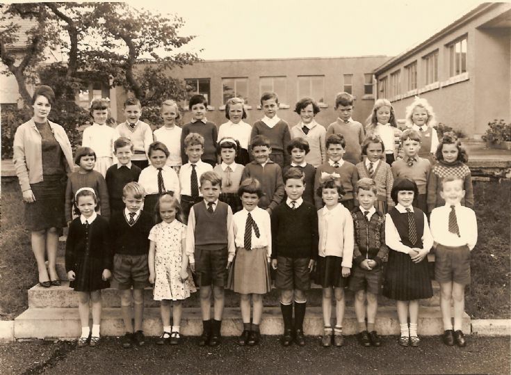 Kirkwall Infant School 1964 -1965