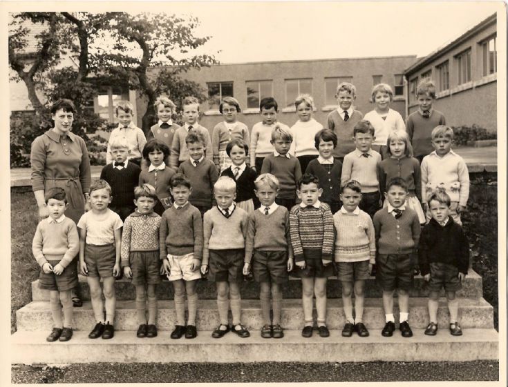 Kirkwall Infant School 1965-1966