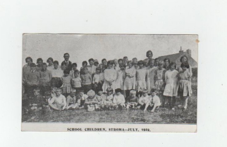 Stroma school children