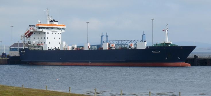 NorthLink freighter 'Helliar'