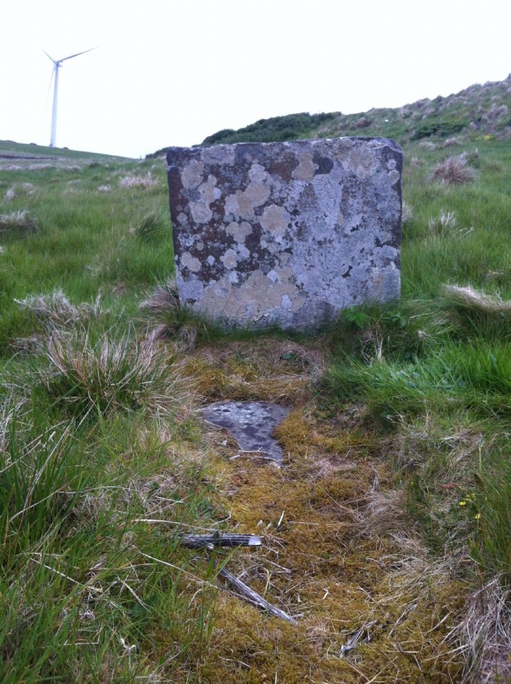 Grave near Loth