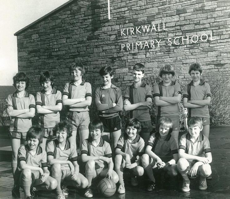 The 1977-78 Kirkwall Primary School team