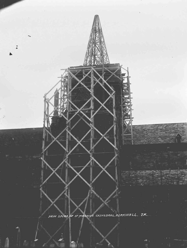 Construction of new cathedral spire