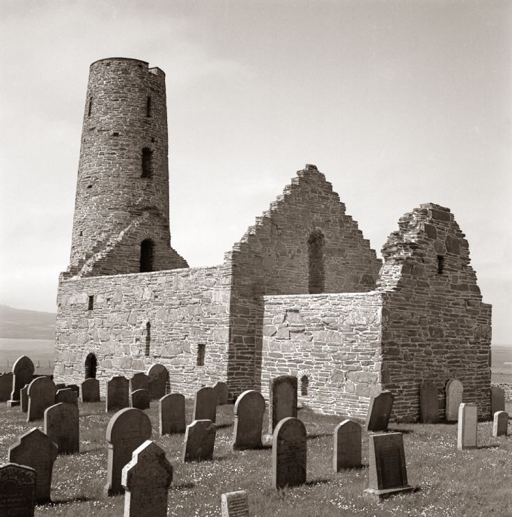 St Magnus Kirk, Egilsay