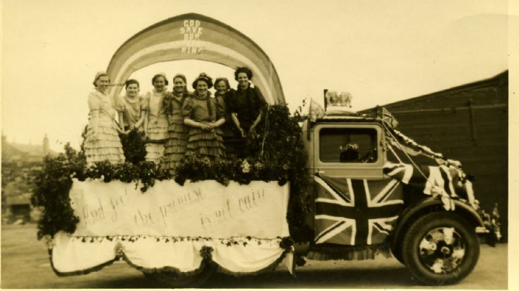 Rainbow of Promise Parade Float 1937