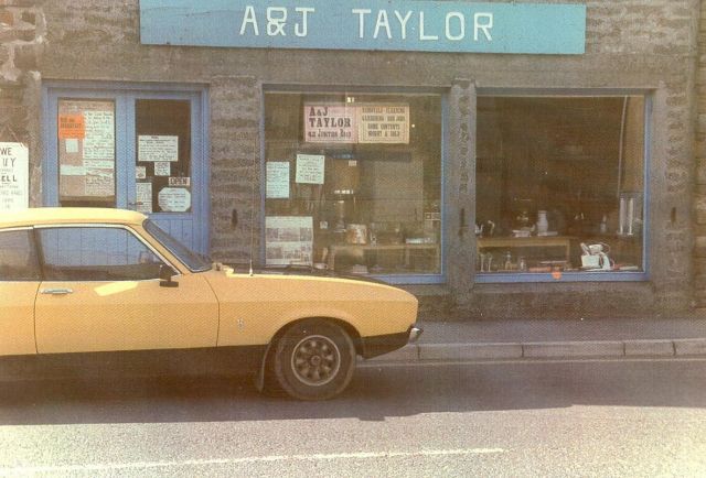 A&J Taylor's shop, Junction Road