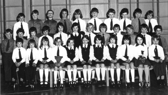 Kirkwall Primary School- P4E, 1977