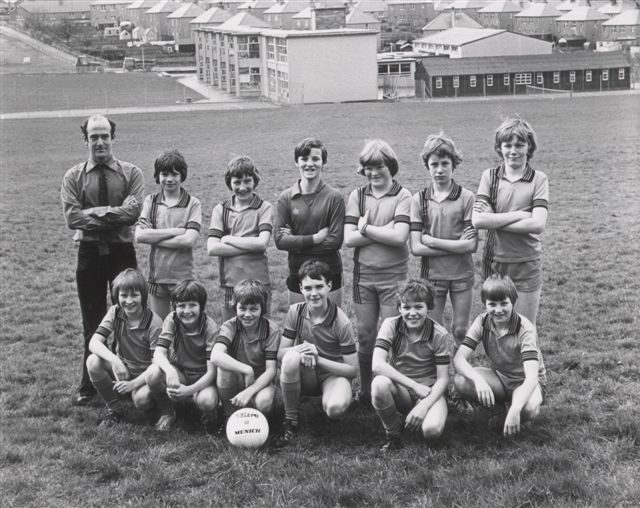 Papdale Primary football team, 1977