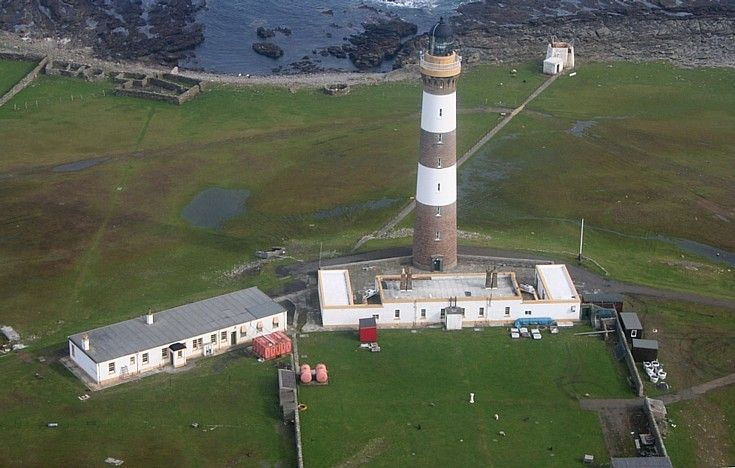 Dennis Head Lighthouse, North Ronaldsay