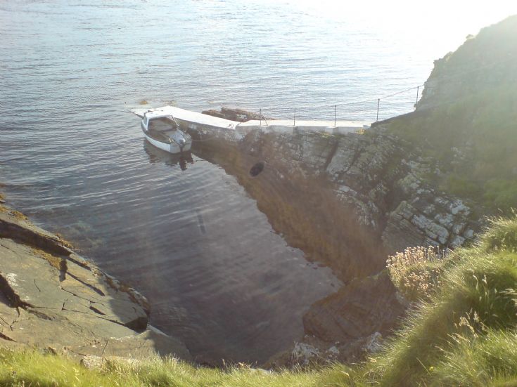 Landing point below Helliar Holm lighthouse.