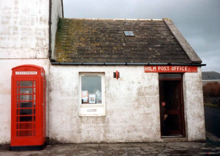 Holm Post Office